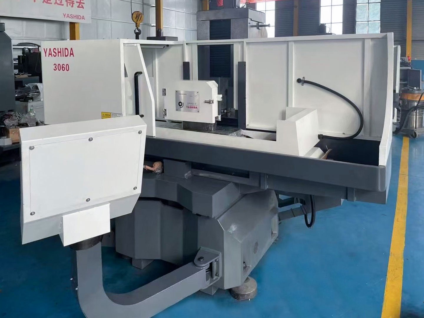 高精密數(shù)控磨床的砂輪平衡度對工件的影響有哪些