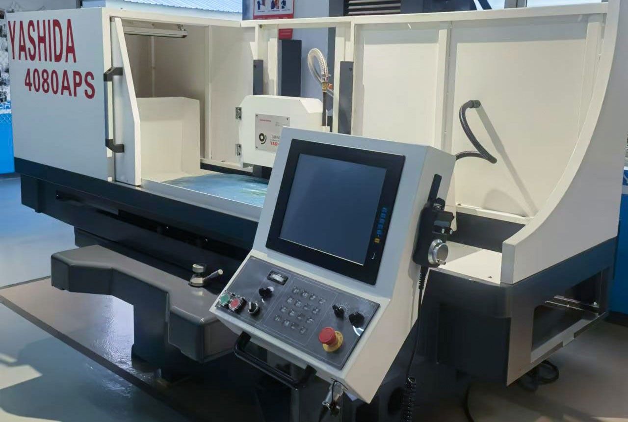 高精密數(shù)控磨床為什么要選擇合適的磨削液